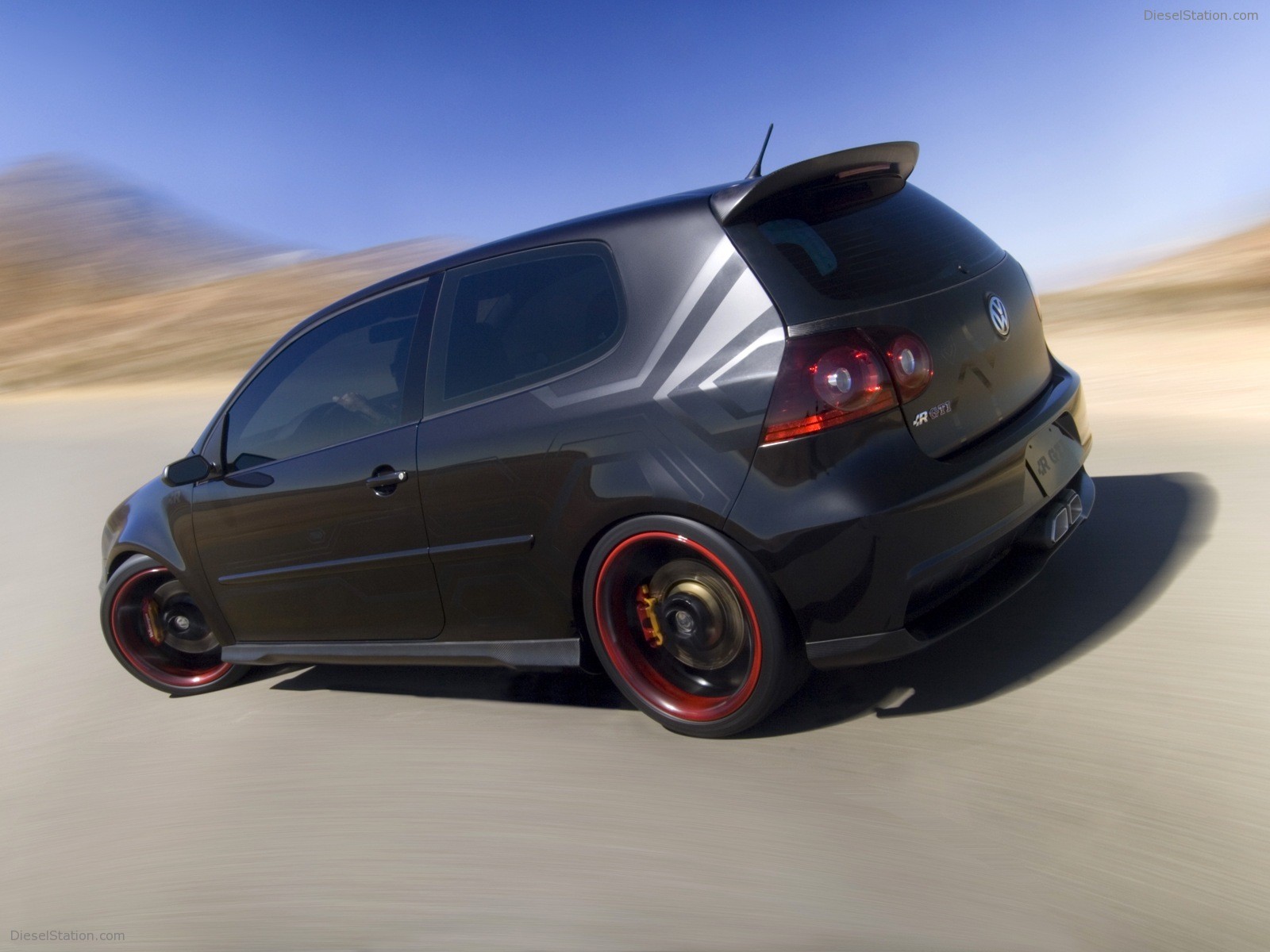 Volkswagen R-GTI (SEMA 2006)